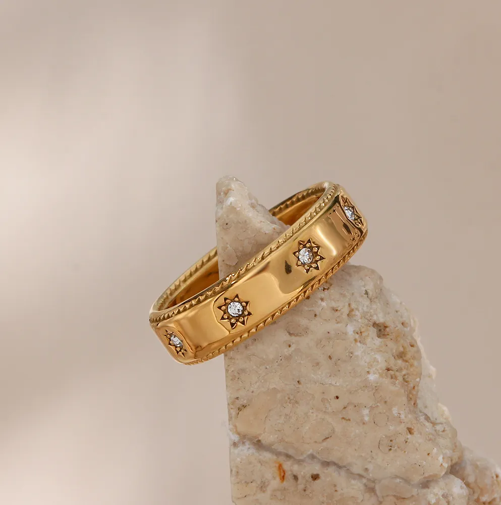 Anillo de Clémence