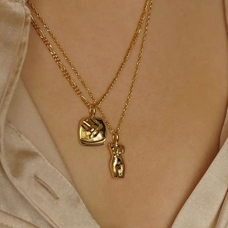 Collar La Femme