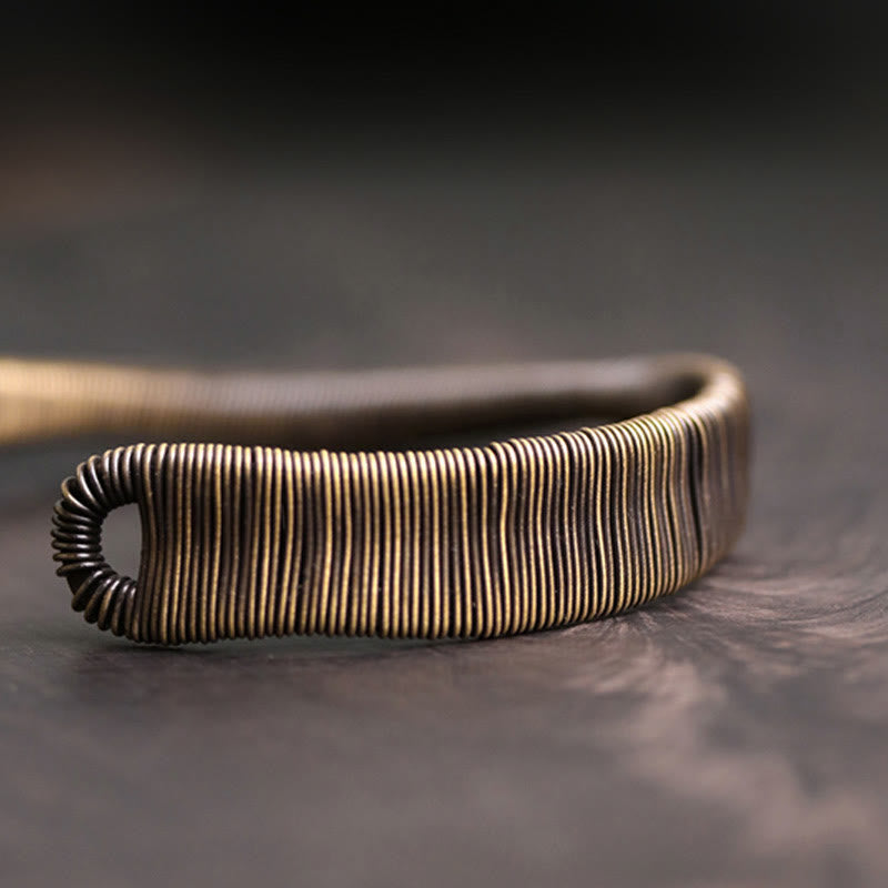 Buddha Stones Einfaches Design Gewickeltes Kupfer Glück Reichtum Verstellbares Manschettenarmband