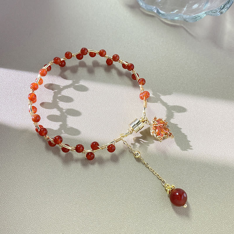 Buddha Stones Rotes Ahornblatt Glücksbringer Armband
