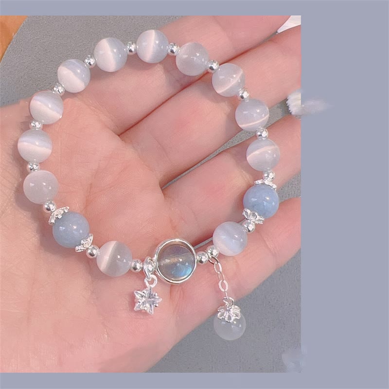 Pulsera de soporte con dije de estrella y mariposa con piedra lunar y ojo de gato de Buddha Stones