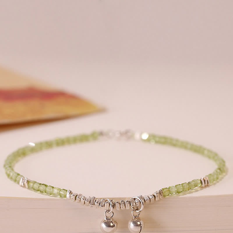 Tobillera de la paz con cuentas cuadradas de peridoto y piedras de Buda en plata de ley 925