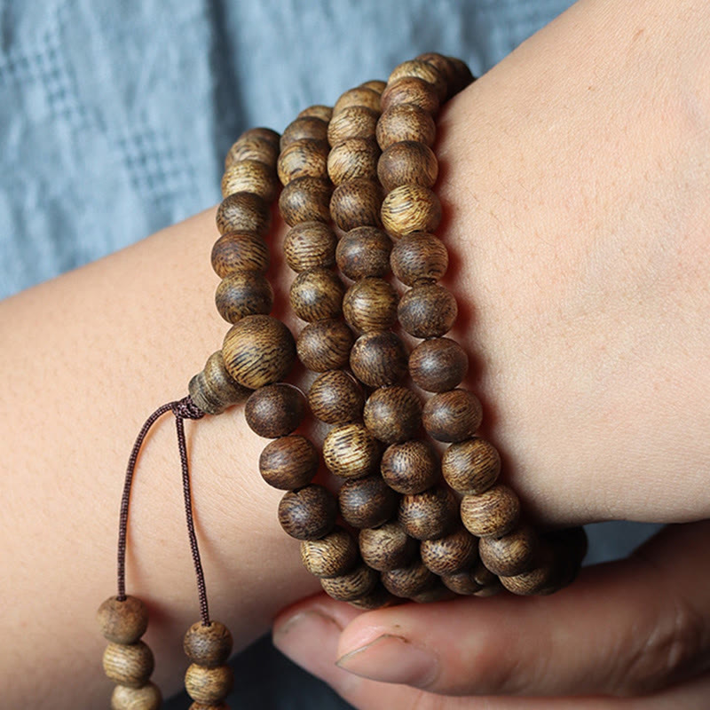 Piedras de Buda 108 cuentas Mala Huizhou verde Qinan Agarwood paz fuerza pulsera