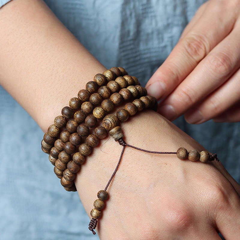 Piedras de Buda 108 cuentas Mala Huizhou verde Qinan Agarwood paz fuerza pulsera