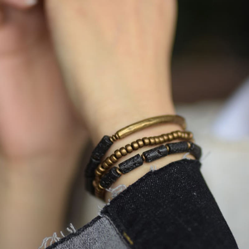 Pulsera multicapa con cuentas de cobre y roca volcánica vintage de Buddha Stones