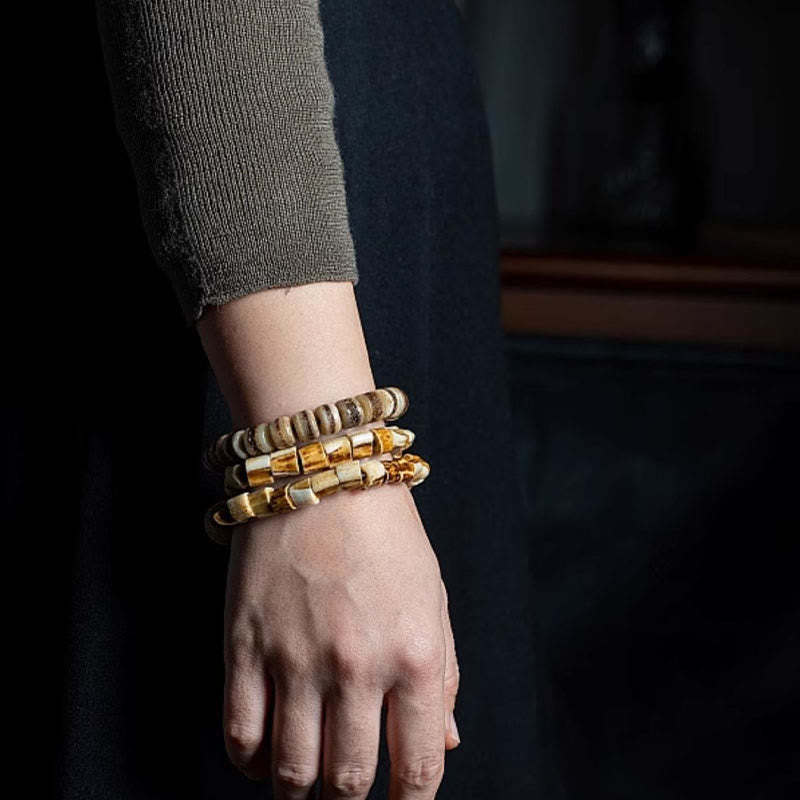 Pulsera de equilibrio de la suerte con hueso de ciervo tibetano y hueso de yak de Buda
