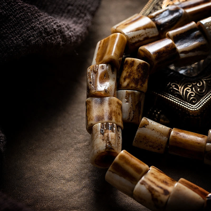 Pulsera de equilibrio de la suerte con hueso de ciervo tibetano y hueso de yak de Buda