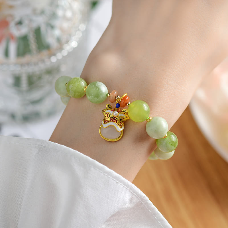 Pulsera de jade natural con amuleto de león danzante y piedras de Buda para la prosperidad y la suerte