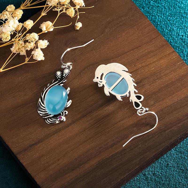 Buddha Stones Ohrringe aus 925er Sterlingsilber mit blauen Chalcedon-Koi-Fischen, Balance und Vitalität