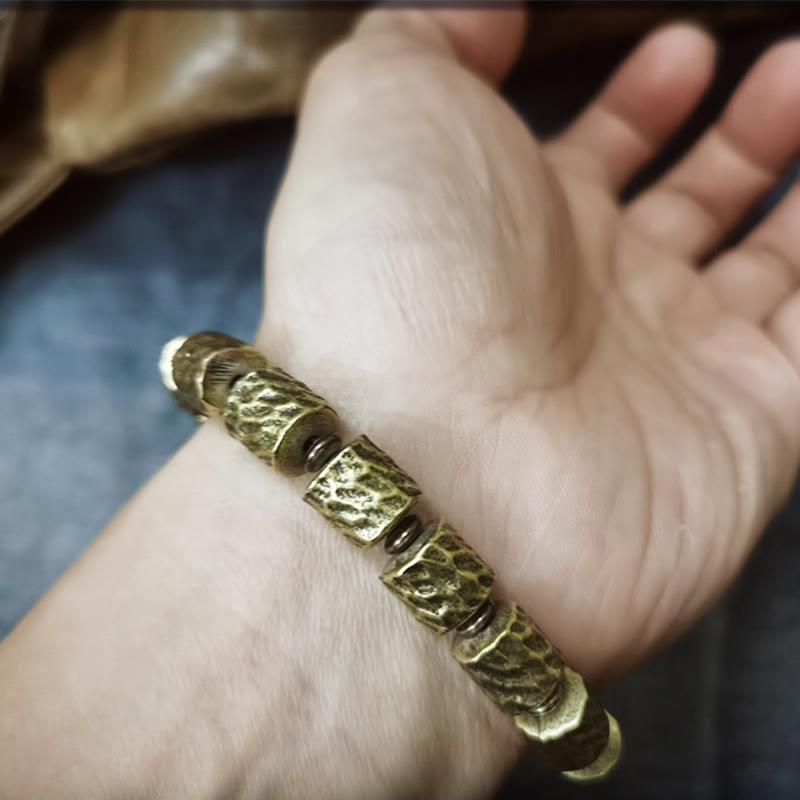 Pulsera de la suerte con diseño de cráter de meteorito de cobre y piedras de Buda