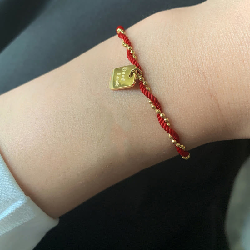 Buddha Stones Rote Schnur Vergoldetes Kupfer Glücks-Stärke-Armband