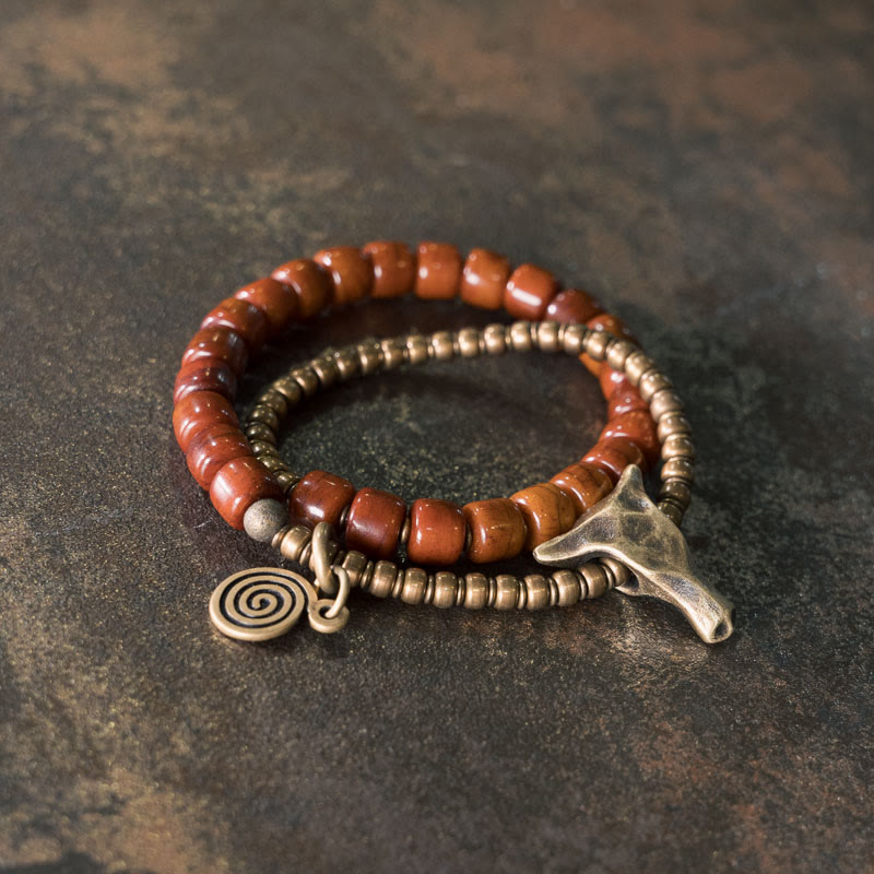 Pulsera de fuerza de doble vuelta con colgante de cono de cabeza de yak de cobre y hueso de yak con piedras de Buda