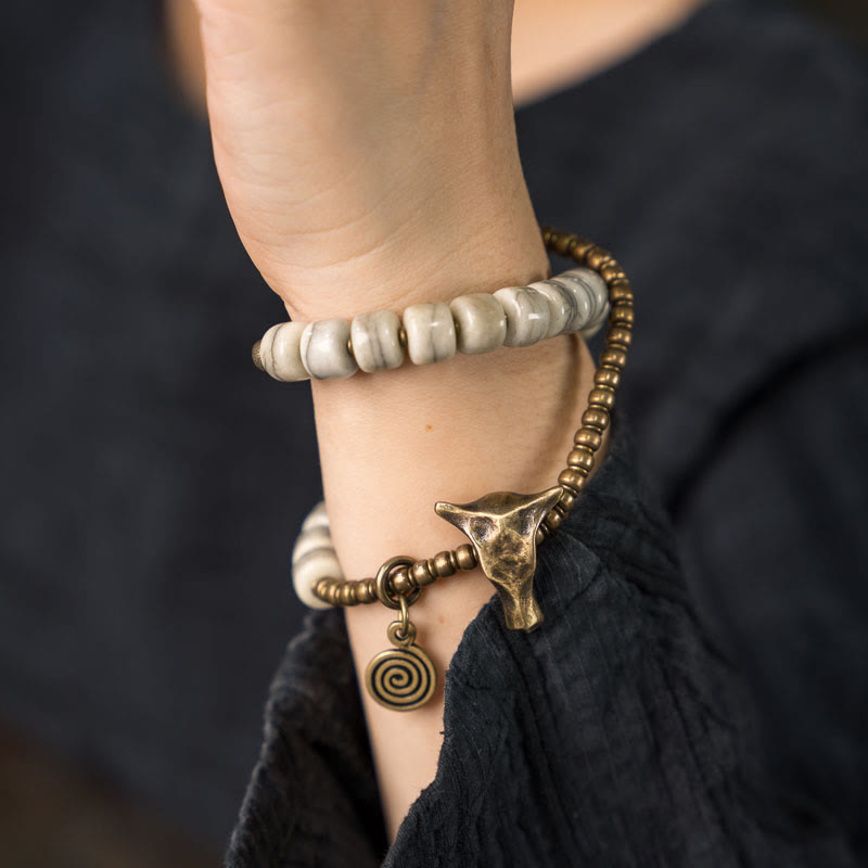 Buddha Stones Weißer Yakknochen Kupfer Yakkopf Doppelwickel-Balancearmband