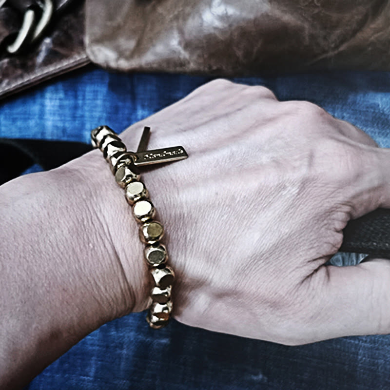 Pulsera curativa de cobre con piedras de Buda