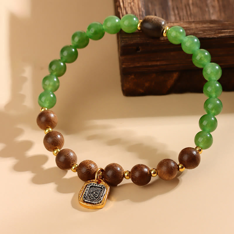Armband mit Buddha-Steinen, Kalimantan-Adlerholz, grünem Chalcedon, Zakiram, Göttin des Reichtums, Stärke