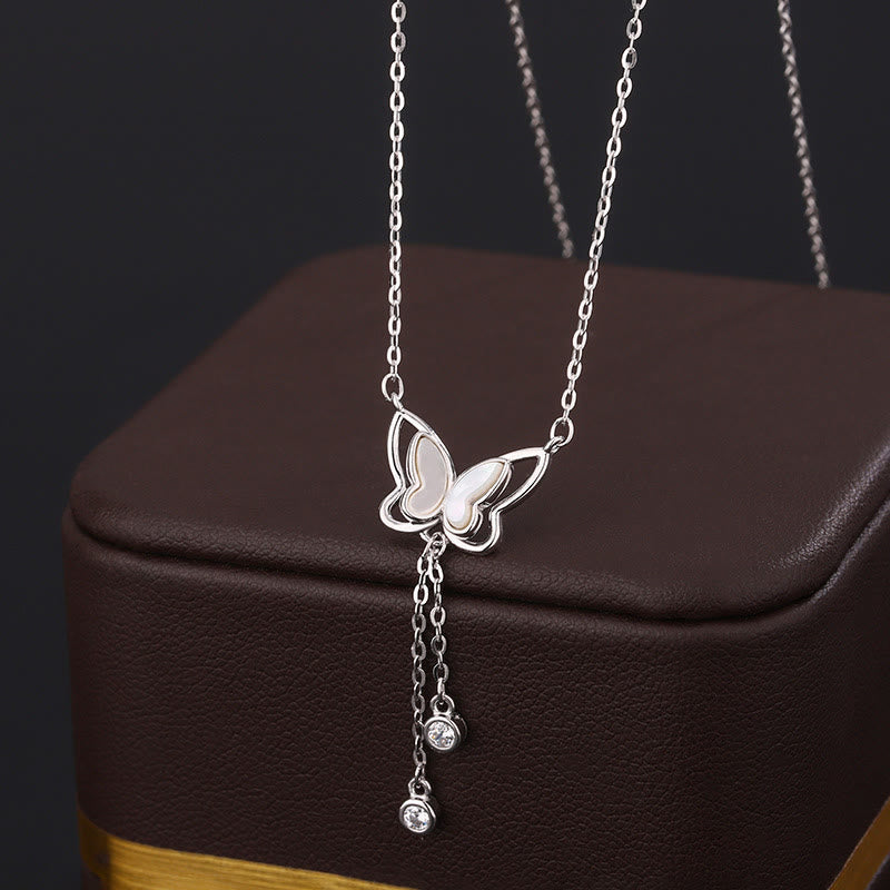 Collar con colgante de mariposa y piedra Tridacna de plata de ley 999 con piedras de Buda