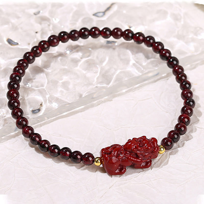 Pulsera protectora de cuentas cuadradas de cuarzo fresa PiXiu con piedras de Buda, granate y cinabrio