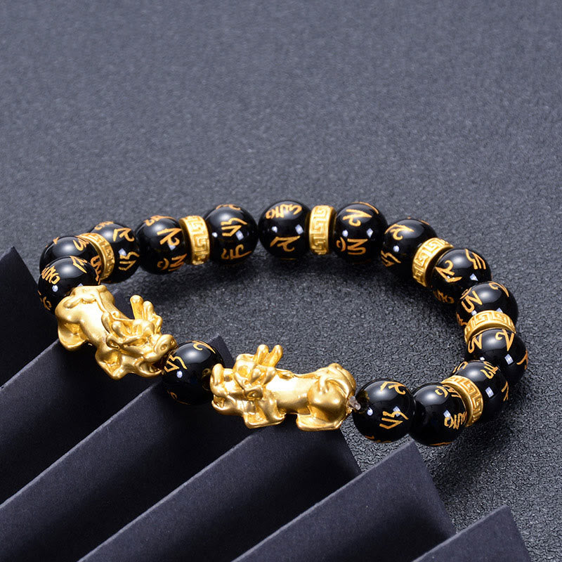 Pulsera de fuerza Om Mani Padme Hum con dos PiXiu de aleación dorada y piedras de Buda, obsidiana negra y ónix negro