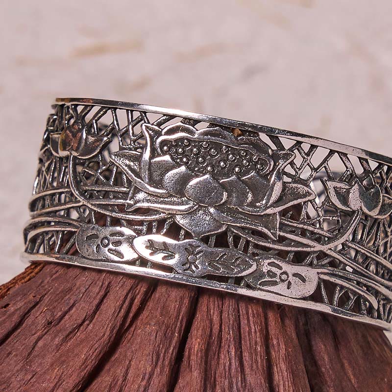 Buddha Stones Hohl Lotus Versilbertes Kupfer Heilung Erleuchtung Armband Armreif
