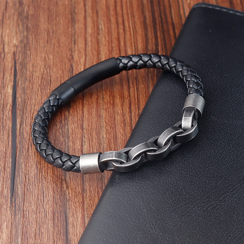 Pulsera de cuero trenzado con diseño de cadena de piedras de Buda, acero y titanio