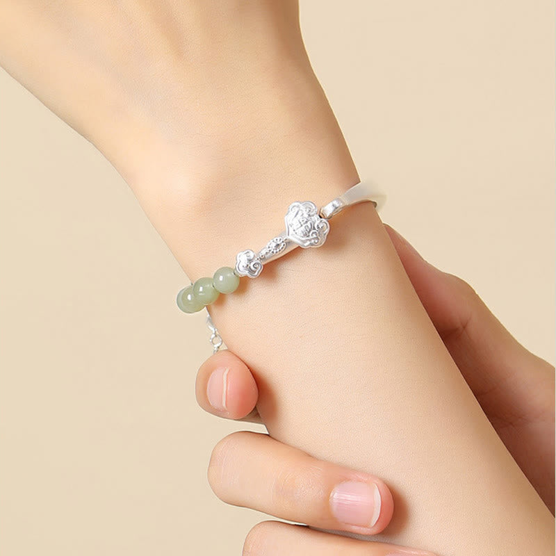 Brazalete de media pulsera de plata de ley 925 con jade hetiano y piedras de Buda