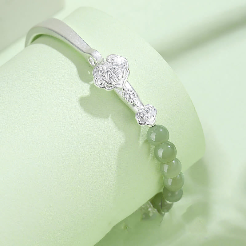 Brazalete de media pulsera de plata de ley 925 con jade hetiano y piedras de Buda