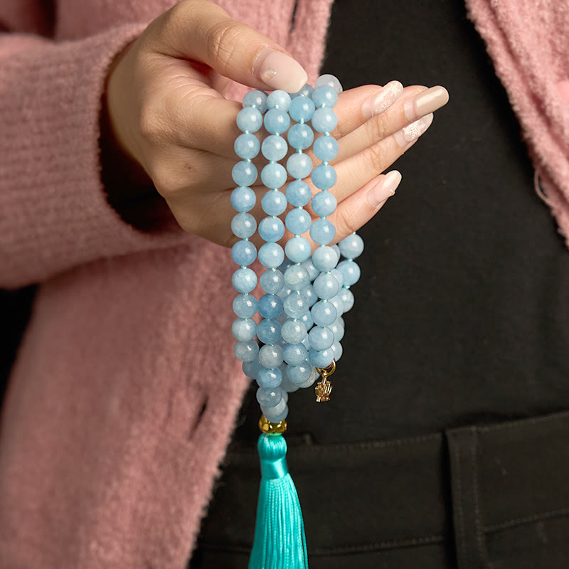 Pulsera de curación de loto con borla de aguamarina y 108 cuentas de mala de Buda
