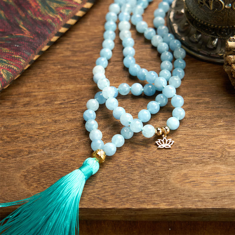 Pulsera de curación de loto con borla de aguamarina y 108 cuentas de mala de Buda
