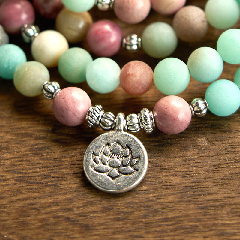 Pulsera de curación de loto con 108 cuentas de mala de rodonita y amazonita de Buddha Stones