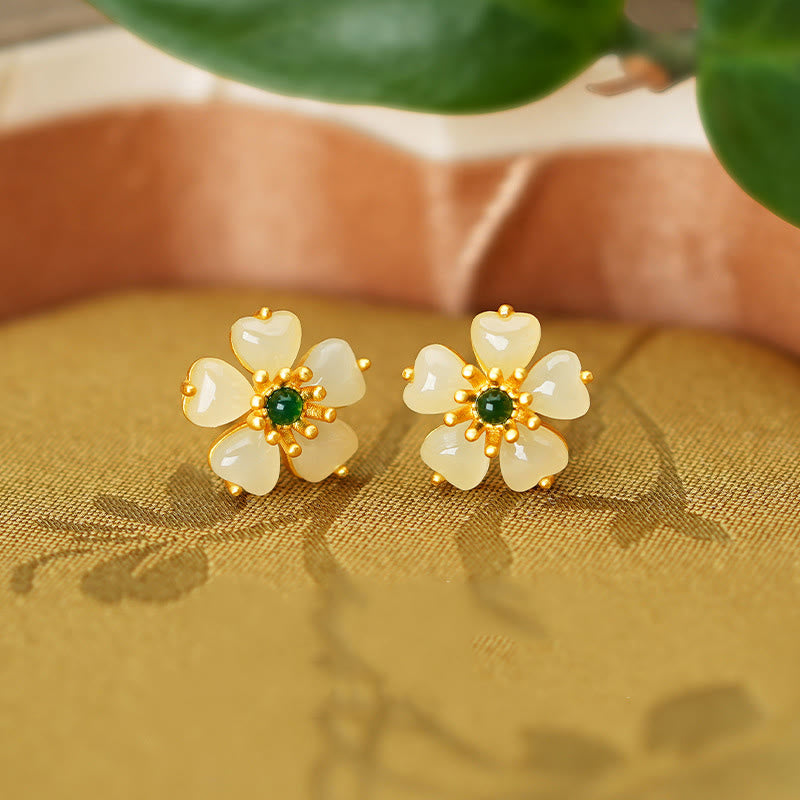 Pendientes de plata de ley 925 con piedras de Buda, jade hetiano, calcedonia verde y flor de durazno.