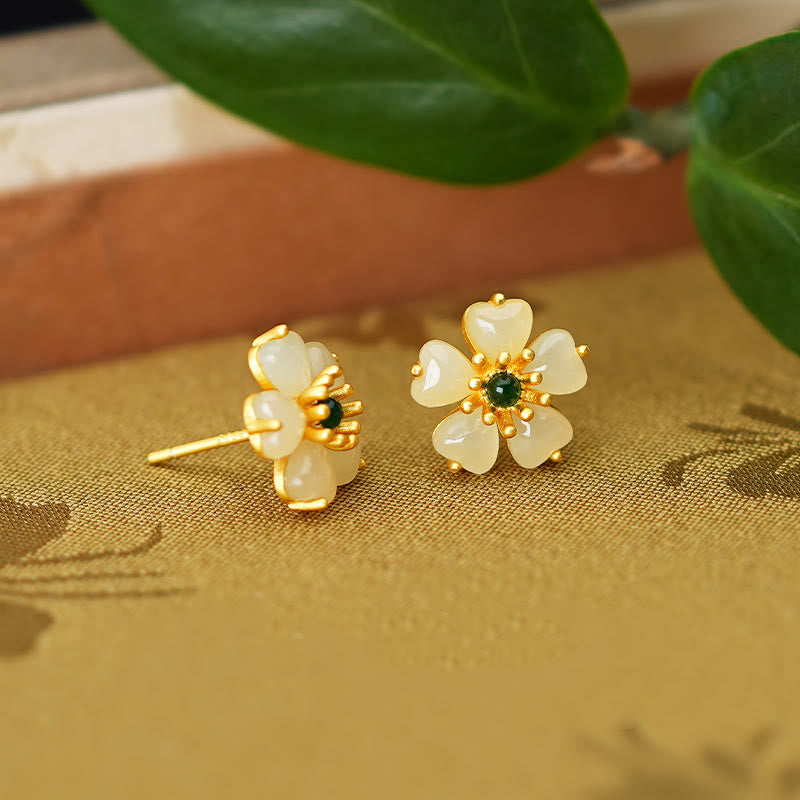 Pendientes de plata de ley 925 con piedras de Buda, jade hetiano, calcedonia verde y flor de durazno.