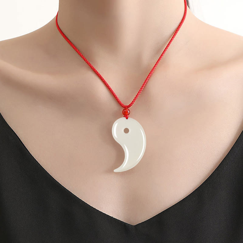 Piedras de Buda Yin Yang Tai Chi Diagrama Hetian Jade Suerte Collar Colgante