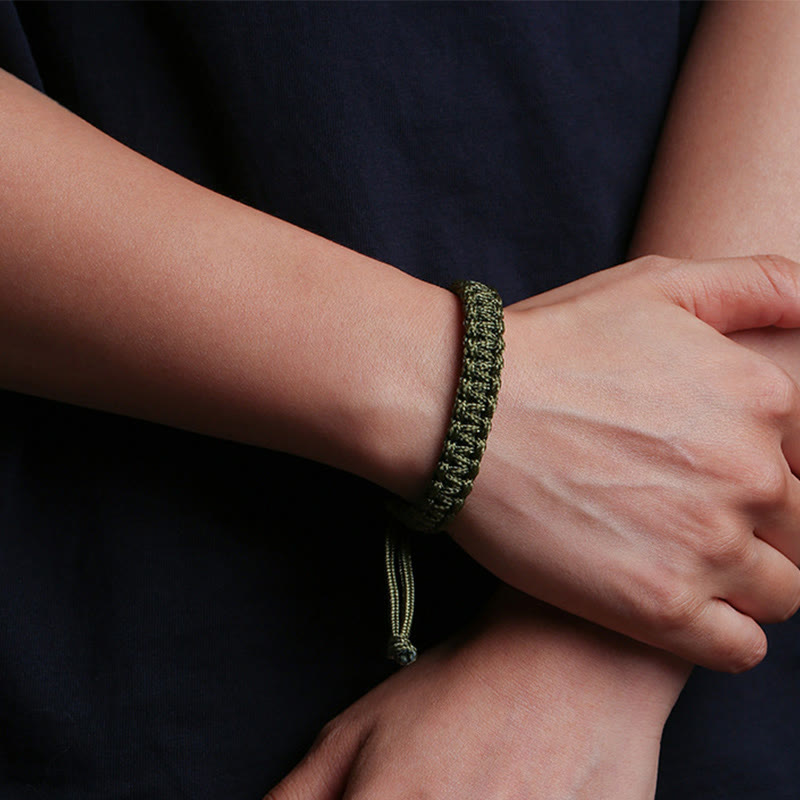Pulsera trenzada de cuerda colorida hecha a mano con piedras de Buda