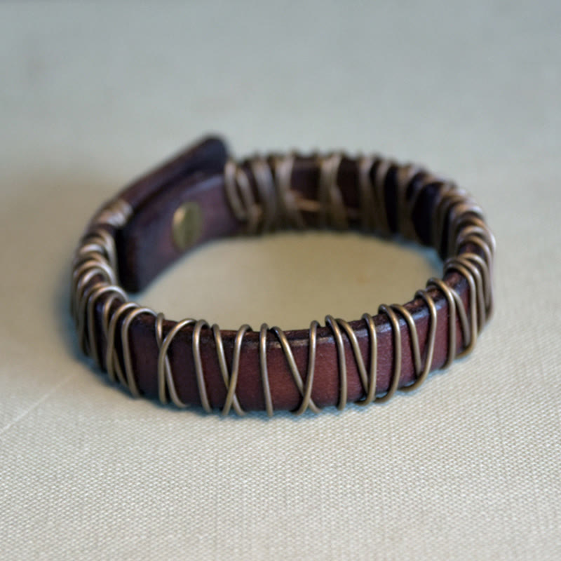 Pulsera de equilibrio con piedras de Buda, cuero vintage, cobre, latón y alambre enrollado