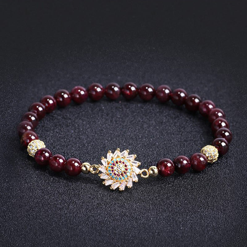 Buddha Stones Schutzarmband mit natürlichem Granat und Zirkonia-Perlen