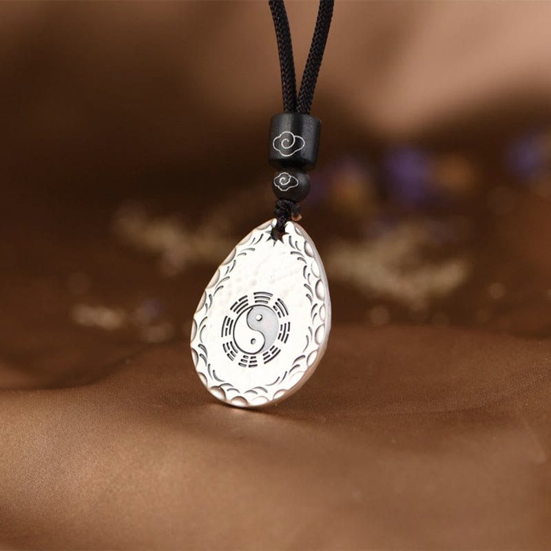 Collar con colgante de plata de ley 999 con diseño de gota de agua y Yin Yang Bagua, piedras de Buda, armonía y equilibrio