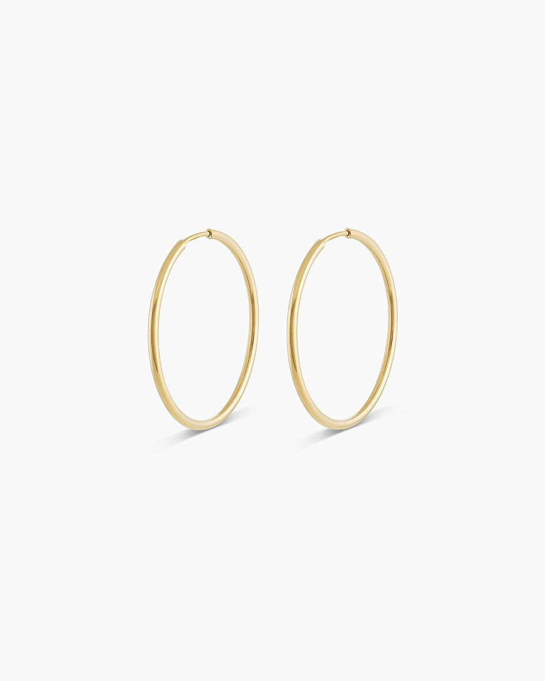Aros clásicos de oro de 14 k