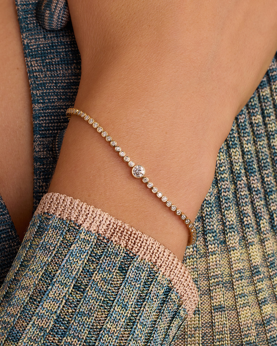 Pulsera de tenis circular con diamantes cultivados en laboratorio