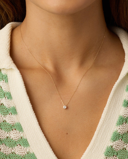 Halo-Halskette mit im Labor gezüchteten Diamanten