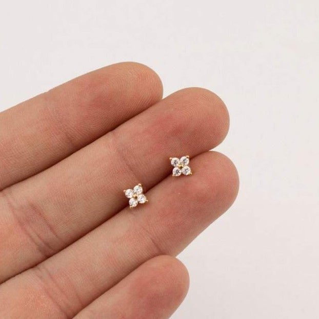 Pendientes de flores