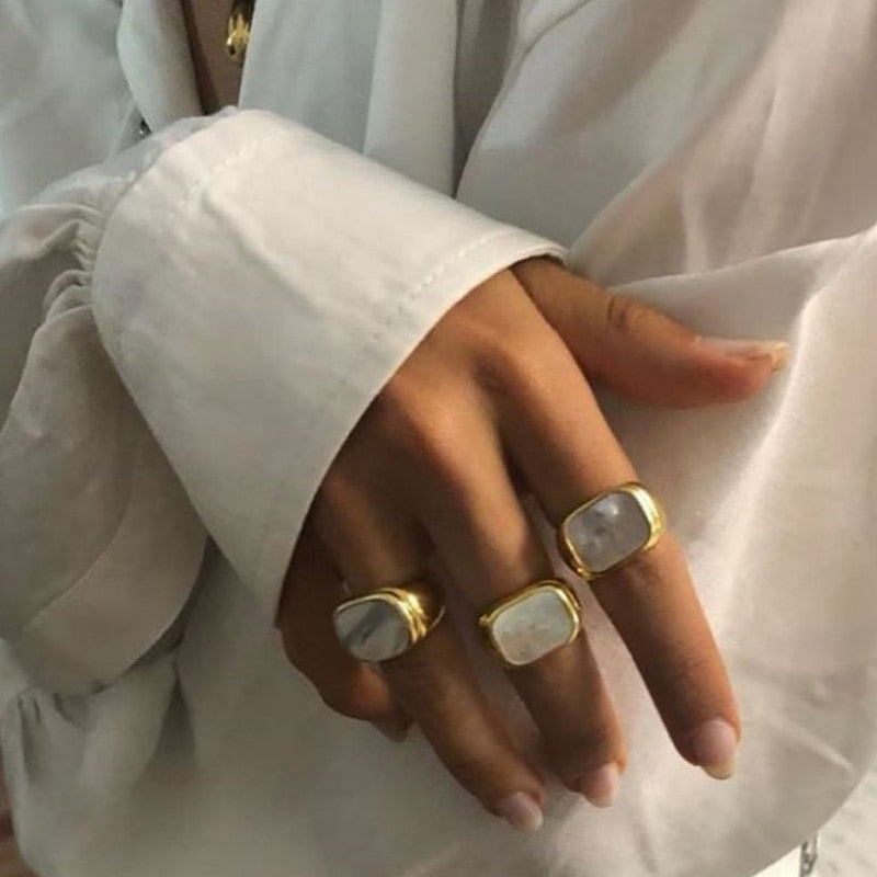 Anillo de ópalo