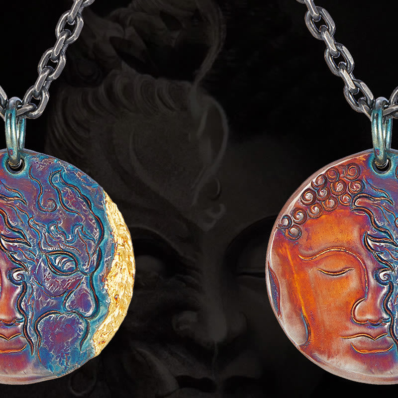 Buddha Stones Halskettenanhänger aus 999er Sterlingsilber und 24 Karat Gold, halb Dämon, halb Buddha, Mitgefühl