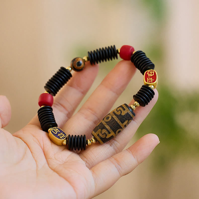 Pulsera tibetana de Rudraksha Bodhi con piedras de Buda y semillas de Bodhi.