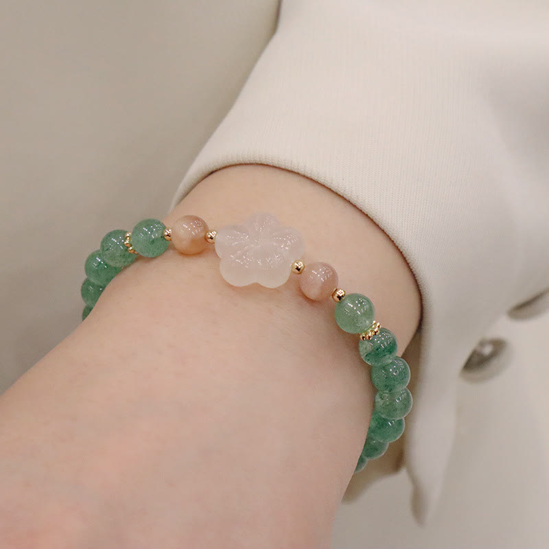 Buddha Stones Dankbarkeitsarmband mit natürlicher grüner Erdbeerquarz-Chalcedon-Blume