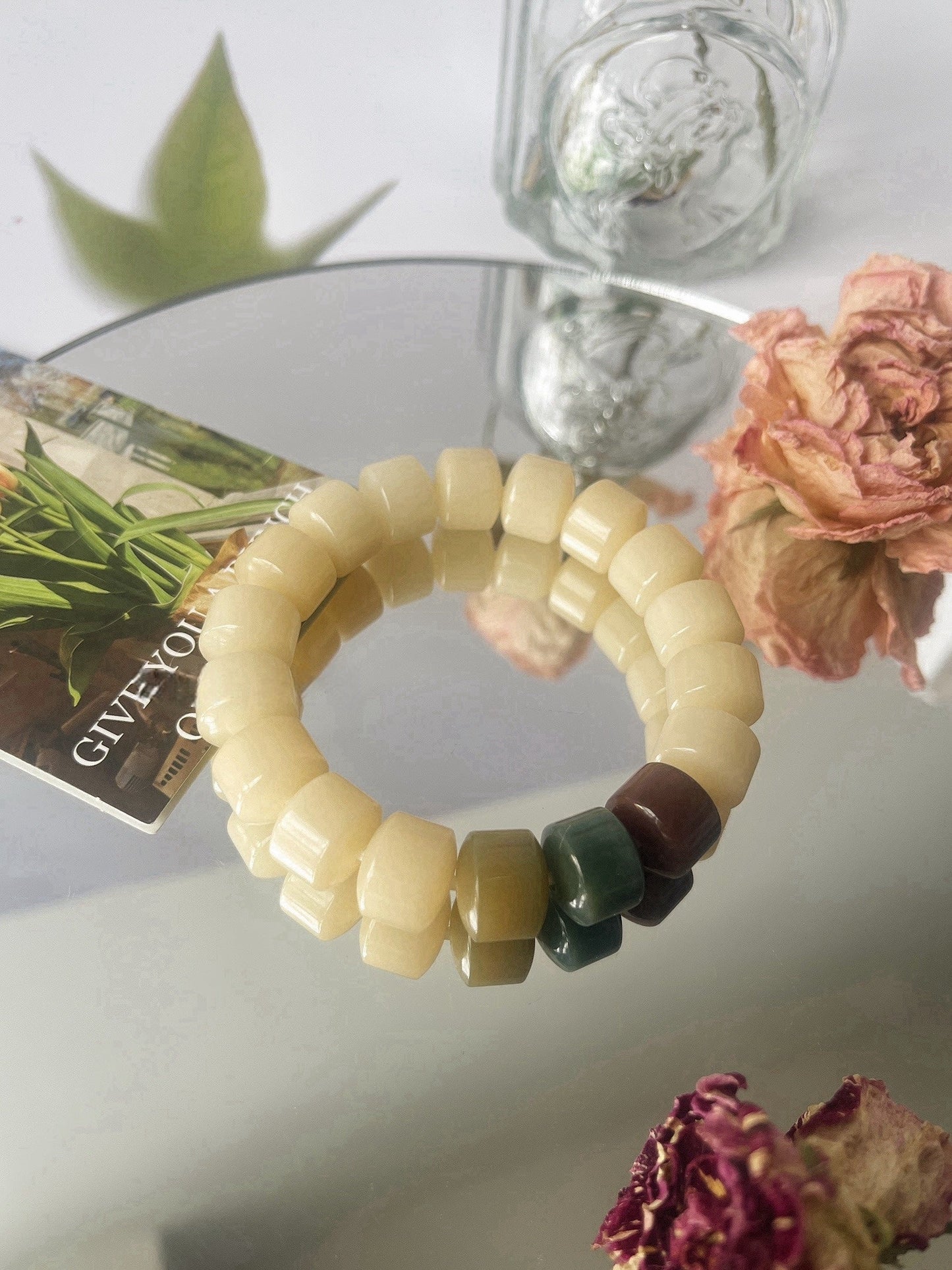13mm Large Golden Wheel Bodhi Bead Bracelet - Touch Bling