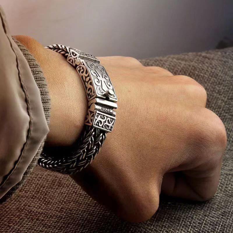 Buddha Stones Retro Vine Totem Muster Geflochtenes Heilkettenarmband