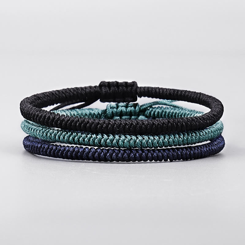 Pulsera tibetana de 3 piezas con nudo King Kong y amuleto de fuerza hecho a mano