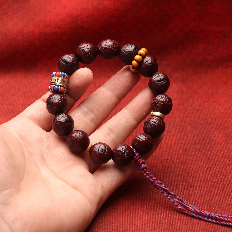 Pulsera de borlas con cuentas de semillas Bodhi y piedras de Buda que transmiten paz y calma