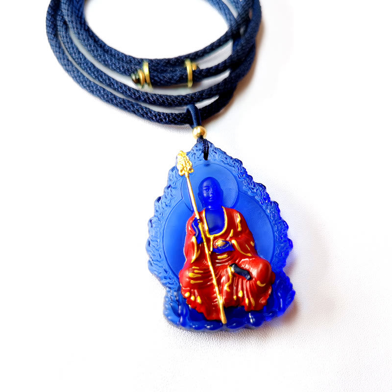 Collar con colgante de amuleto de compasión de cristal de Buda Liuli de piedras de Buda Ksitigarbha