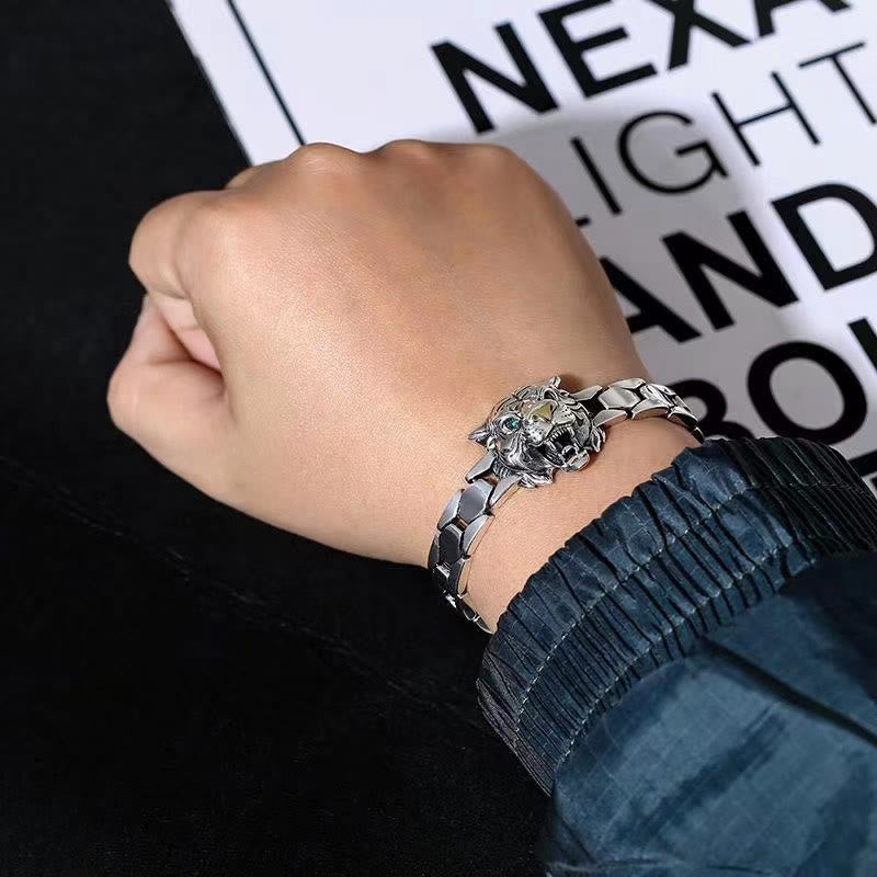 Pulsera curativa con diseño de cabeza de tigre y piedras de Buda